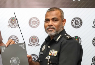 ކަރެކްޝަންސްގެ ކުރީގެ އޭސީޕީ އާސިފް