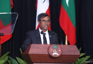 ދިވެހިރާއްޖޭގެ އުއްތަމަ ފަނޑިޔާރު އަލްއުސްތާޒް އަހުމަދު މުއުތަސިމް އަދްނާން