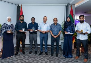 އެވޯޑް ހަފްލާގެ ތެރެއިން: ފޮޓޯ/އެލްޖީއޭ