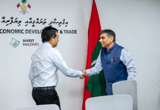 މިނިސްޓަރު ސައީދު އިންޑިއާ އިން ރާއްޖެއަށް ކަނޑައަޅުއްވާފައި ހުންނަވާ ސަފީރާއި ބައްދަލު ކުރެއްވުން.