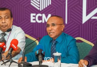 ވަގުތު އިމޭޖަސް: އާދިން މޫސާ ލަތީފް
