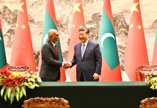 ޗައިނާގެ ޤައުމީ ދުވަހުގެ މުނާސަބަތުގައި، އެޤައުމުގެ ރައީސަށް، ރައީސް މުއިއްޒު ތަހުނިޔާ ވިދާޅުވުން.