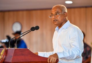 މޯލްޑިވްސް ޓްރޭޑް ޔޫނިއަން ކޮންގްރެސްގެ މަސައްކަތްތެރިންގެ ކޮންގްރެސް އިފުތިތާހުކޮށްދެއްވުމުގެ ރަސްމިއްޔާތުގައި ރައީސް ސާލިހު ވާހަކަދައްކަވަނީ.