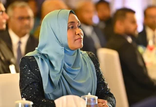 ރައީސުލްޖުމްހޫރިއްޔާގެ އަނބިކަބަލުން ފަސްޓް ލޭޑީ ސާޖިދާ މުހައްމަދު.