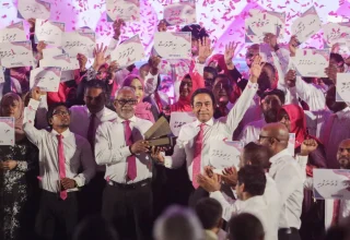ޕީޕީއެމް/ޕީއެންސީގެ ރިޔާސީ ޓިކެޓް ހަވާލުކުރުމަށް އިދިކޮޅުން ބޭއްވި ޖަލްސާގެ ތެރެއިން/ ފޮޓޯ: އަދަދު