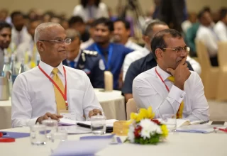 ރައީސް އިބްރާހިމް މުހައްމަދު ސޯލިހާއި، ރައްޔިތުންގެ މަޖިލީހުގެ ރައީސް އަދި ކުރީގެ ރައީސް މުހައްމަދު ނަޝީދު