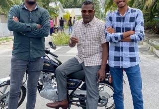 މެމްބަރު ޖާބިރު މިއަދު ފުނަދޫގައި
--