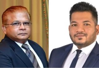 އަޒާން އާއި އޭނާގެ ބައްޕާފުޅު ޒުހައިރު
