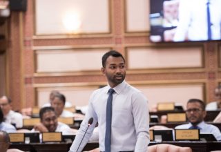 ރައްޔިތުންގެ މަޖިލީހުގެ ގަލޮޅު ދެކުނު ދާއިރާގެ މެމްބަރު މީކާއިލް އަހުމަދު ނަސީމް/ ފޮޓޯ: މަޖިލިސް