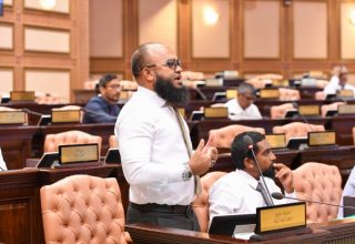 ރައްޔިތުންގެ މަޖިލިހުގެ ހުޅުމާލެ ދާއިރާގެ ޕީއެންސީގެ މެމްބަރު ހުސެއިން ޝަރީފް/ ފޮޓޯ: މަޖިލިސް