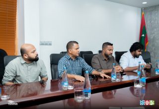 ސިނާން އަދި ބައެއް އެހެން މެމްބަރުން: ފޮޓޯ/ ފެނަކަ