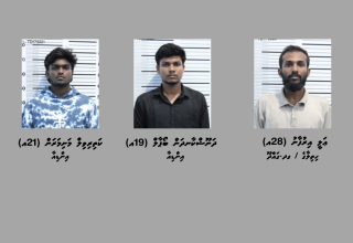 ދަނޫޝްކާދަންއާއެކު ހައްޔަރުކުރި މީހުން --- ފޮޓޯ: ފުލުހުންގެ އިދާރާ