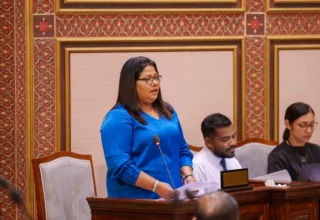 ފޮޓޯ މަޖްލިސް