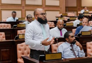 ރައްޔިތުންގެ މަޖިލިހުގެ ހުޅުމާލެ ދާއިރާގެ ޕީއެންސީގެ މެމްބަރު ހުސެއިން ޝަރީފް/ ފޮޓޯ: މަޖިލިސް