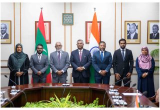 ފޮޓޯ: މަޖިލިސް