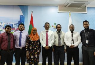 މާލޭގެ މަގަކަށް " ފަލަސްތީނު ހިނގުން " ކިޔަނީ