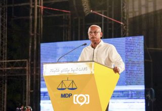 އެމްޑީޕީއިން ގާނޫނު އަސާސީގެ ދިފާއުގައި ބޭއްވި ޖަލްސާގެ ތެރެއިން.
