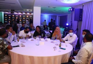އެމް.ޑަބްލިޔު.އެސް.ސީގެ ސްޓާފް އެވޯޑް ނައިޓް ބާއްވައިފ / އެމް.ޑަބްލިއު.އެސް.ސީ