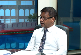 މިނިސްޓަރ އޮފް ހެލްތު އަބްދުﷲ ނާޠިމް އިބްރާހިމް
