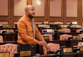 ބާރަށު ދާއިރާގެ މެމްބަރު އިބްރާހިމް ޝުޖާއު/ ފޮޓޯ: މަޖިލިސް