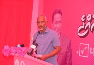 އިދިކޮޅުގެ ރިޔާސީ ކެންޑިޑޭޓު މުއިއްޒު/ ފޮޓޯ: ކެމްޕެއިން ޓީމް