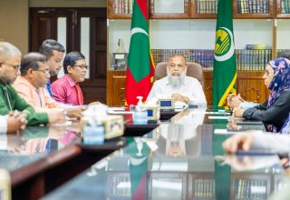 އިމާމުން ތާޒާކޮށް ތަމްރީން ކުރުމަށް ވުޒާރާއިން ފަށާފައިވާ މަޝްރޫޢުގެ ތެރެއިން/ ފޮޓޯ: އިސްލާމިކް މިނިސްޓްރީ