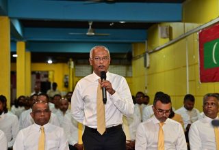 ކުރީގެ ރައީސް އިބްރާހިމް މުހައްމަދު ސޯލިހް  | ފޮޓޯ: އެމްޑީޕީ