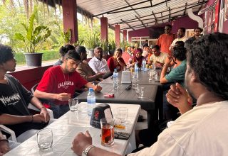 ފައްޔާޒު އިސްމާއިލް، ސ. މީދޫ ޒުވާނުންނާ ބައްދަލުކުރުމުގެ ތެރެއިން