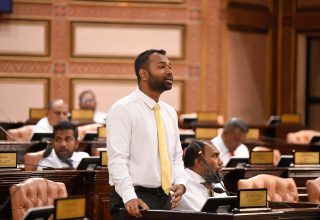 ރައްޔިތުންގެ މަޖިލީހުގެ ގަލޮޅު ދެކުނު ދާއިރާގެ މެމްބަރު މީކާއިލް އަހުމަދު ނަސީމް/ ފޮޓޯ: މަޖިލިސް