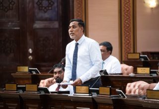 ރައްޔިތުންގެ މަޖިލީހުގެ ހުޅުމާލެ ދެކުނު ދާއިރާގެ މެމްބަރު ޑރ އަހުމަދު ޝަމްހީދު/ ފޮޓޯ: މަޖިލިސް