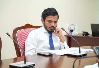 ގއ. ގެމަނަފުށި ދާއިރާގެ މެމްބަރު އަސަދުﷲ ޝިހާބު/ ފޮޓޯ: މަޖިލިސް