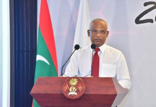 ދިވެހި ރާއްޖޭގެ ރައީސުލްޖުމްހޫރިއްޔާ އިބްރާހީމް މުޙައްމަދު ޞާލިޙް / ރައީސުލްޖުމްހޫރިއްޔާގެ އޮޕީސެ