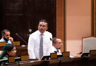ރައްޔިތުންގެ މަޖިލީހުގެ މާފަންނު ދެކުނު ދާއިރާގެ މެންބަރު އަބްދުﷲ ރިފާއު