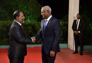 ރައީސް ސާލިހު އަދި ހޯމް މިނިސްޓަރު އިމްރާން: ފޮޓޯ/ ރައީސް އޮފީސް