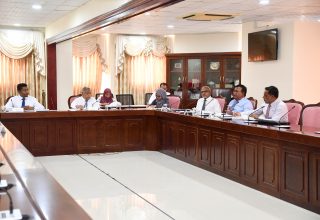 މާލިއްޔަތު ކޮމިޓީގެ ބައްދަލުވުމުގެ ތެރެއިން/ ފޮޓޯ: މަޖިލިސް
