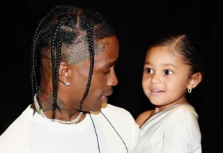 travis-scott-spends-fathers-day-daughter-stormi-london-1200x675