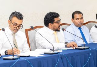 ރައްޔިތުންގެ މަޖިލީހުގެ ކެންދޫ ދާއިރާގެ މެމްބަރު މައުރޫފް: ފޮޓޯ/ މަޖިލިސް