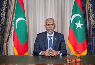 ރައީސުލްޖުމްހޫރިއްޔާ ޑޮކްޓަރ މުޙައްމަދު މުޢިއްޒު