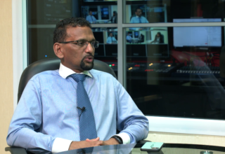 އެމްޑީޕީގެ ކުރީގެ ރައީސް ޑރ ޑީޑި ސަނގު ޓީވީގެ "ހަބަރަށްފަހު" ޕްރޮގްރާމުގައި.