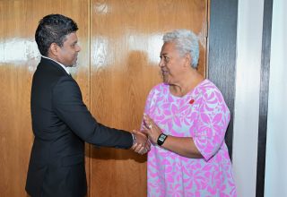 ރައީސުލްޖުމްހޫރިއްޔާގެ ނައިބު ސަމޯއާގެ ބޮޑުވަޒީރުގެ އަރިހަށް އިޙްތިރާމުގެ ޒިޔާރަތެއް ކުރެއްވުން.