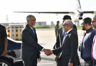 ރައީސުލްޖުމްހޫރިއްޔާ އިންޑިއާއަށް ކުރެއްވި ރަސްމީދަތުރުފުޅު ނިންމަވާލެއްވުމަށްފަހު މާލެ ވަޑައިގަތުން.