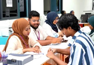ފޮޓޯ: އިލެކްޝަންސް ކޮމިޝަން